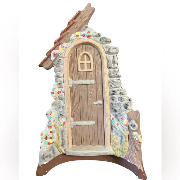 16 Inch Resin Door Statue - Picture 1 of 3